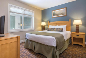 Coeur dAlene lake 2BD condo with resort amenities including indoor pool